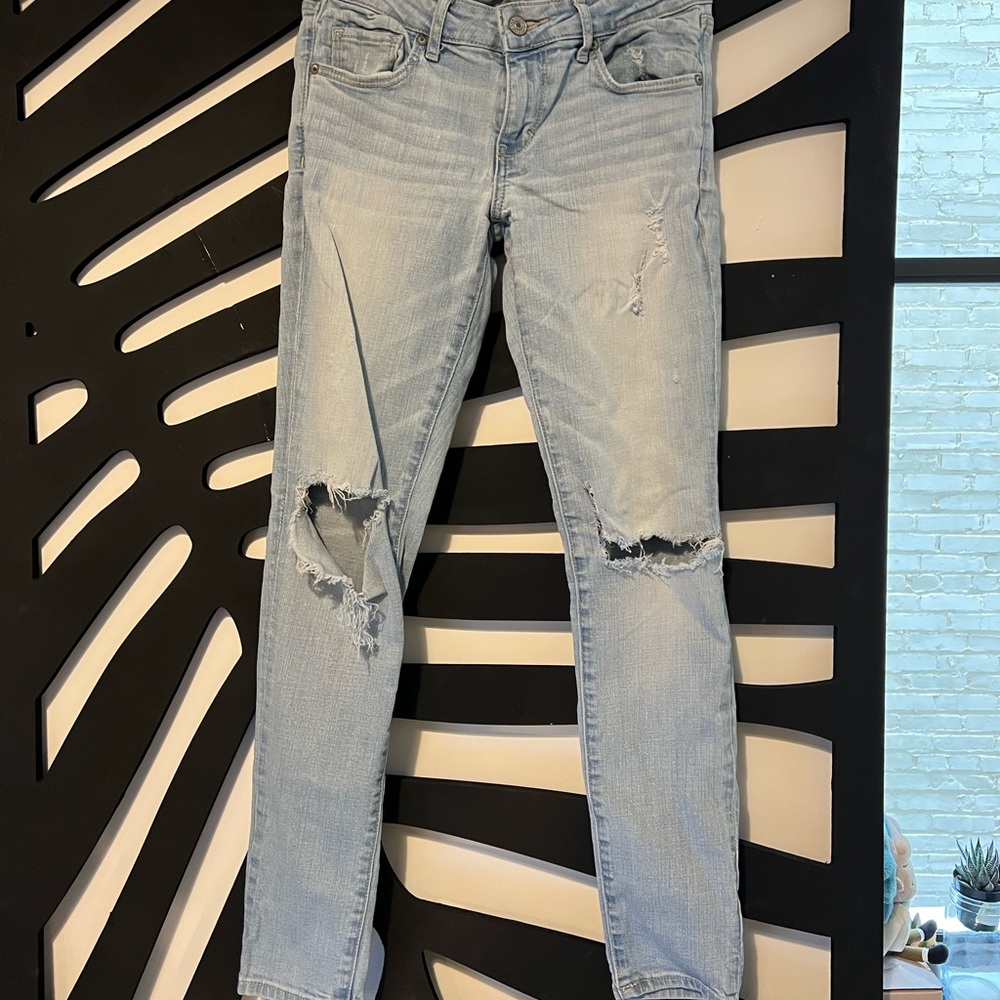 ANF Light Wash Denim Destroyed Skinny Jeans
